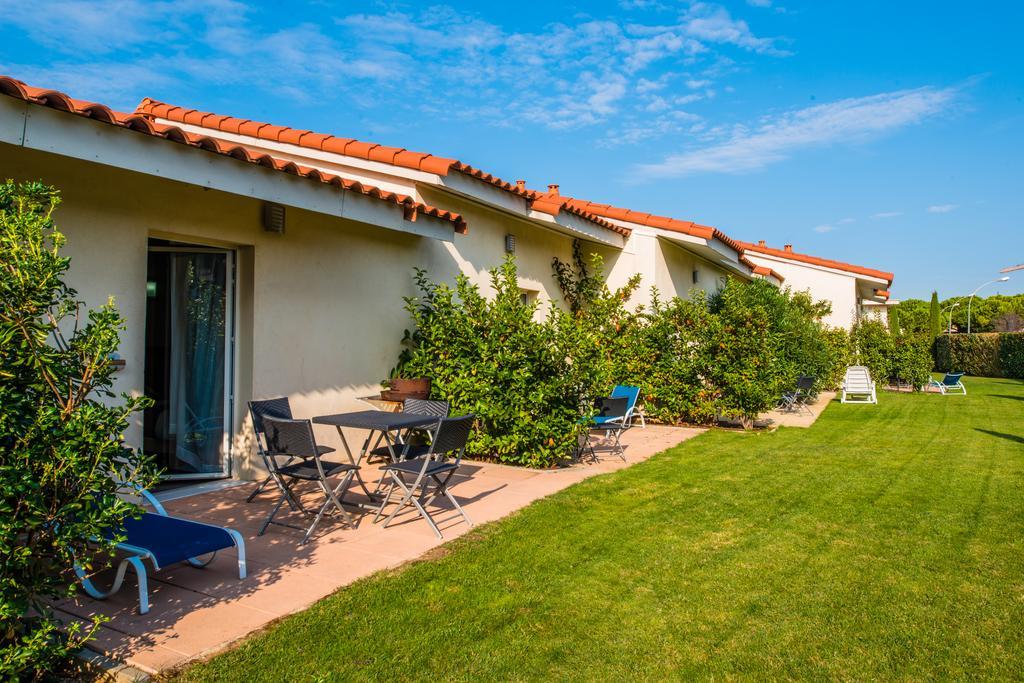 Allotel Fos-sur-Mer Exterior photo