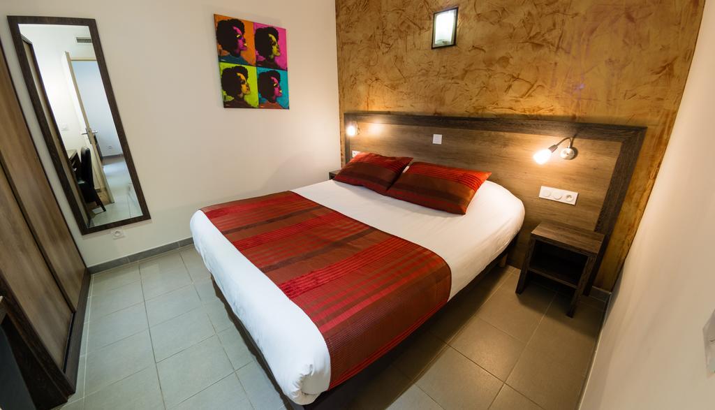 Allotel Fos-sur-Mer Room photo