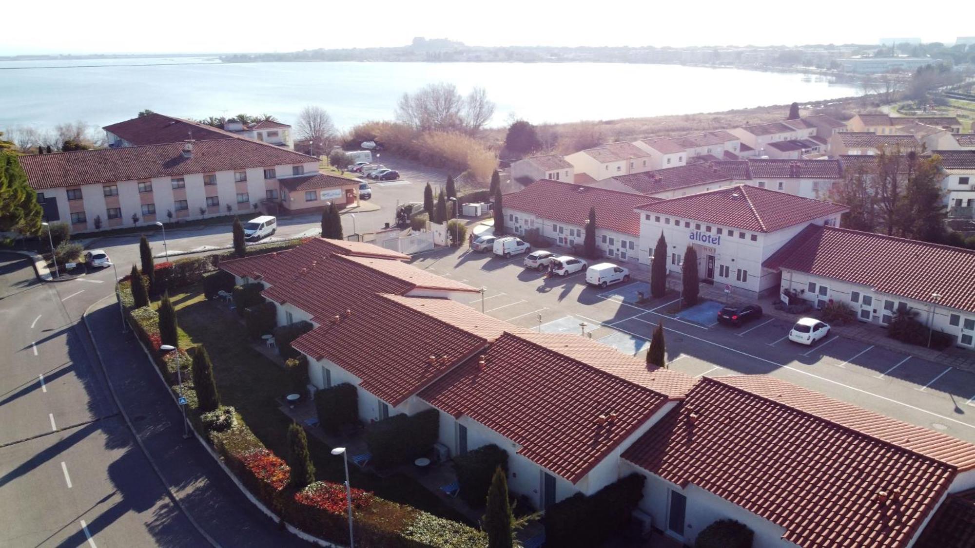 Allotel Fos-sur-Mer Exterior photo